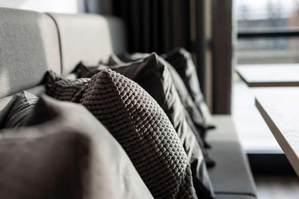 Harbr. Hotel Хайлброн Съоръжения снимка