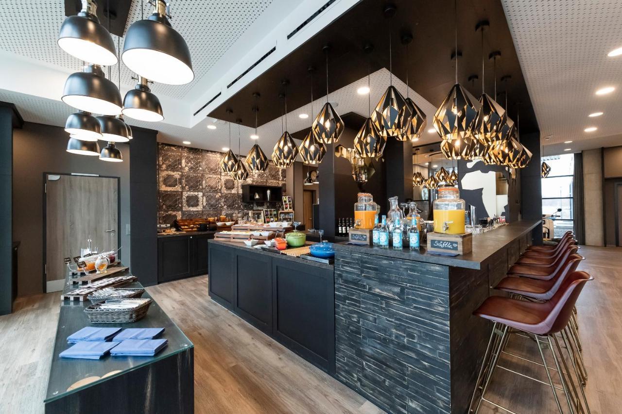 Harbr. Hotel Хайлброн Екстериор снимка