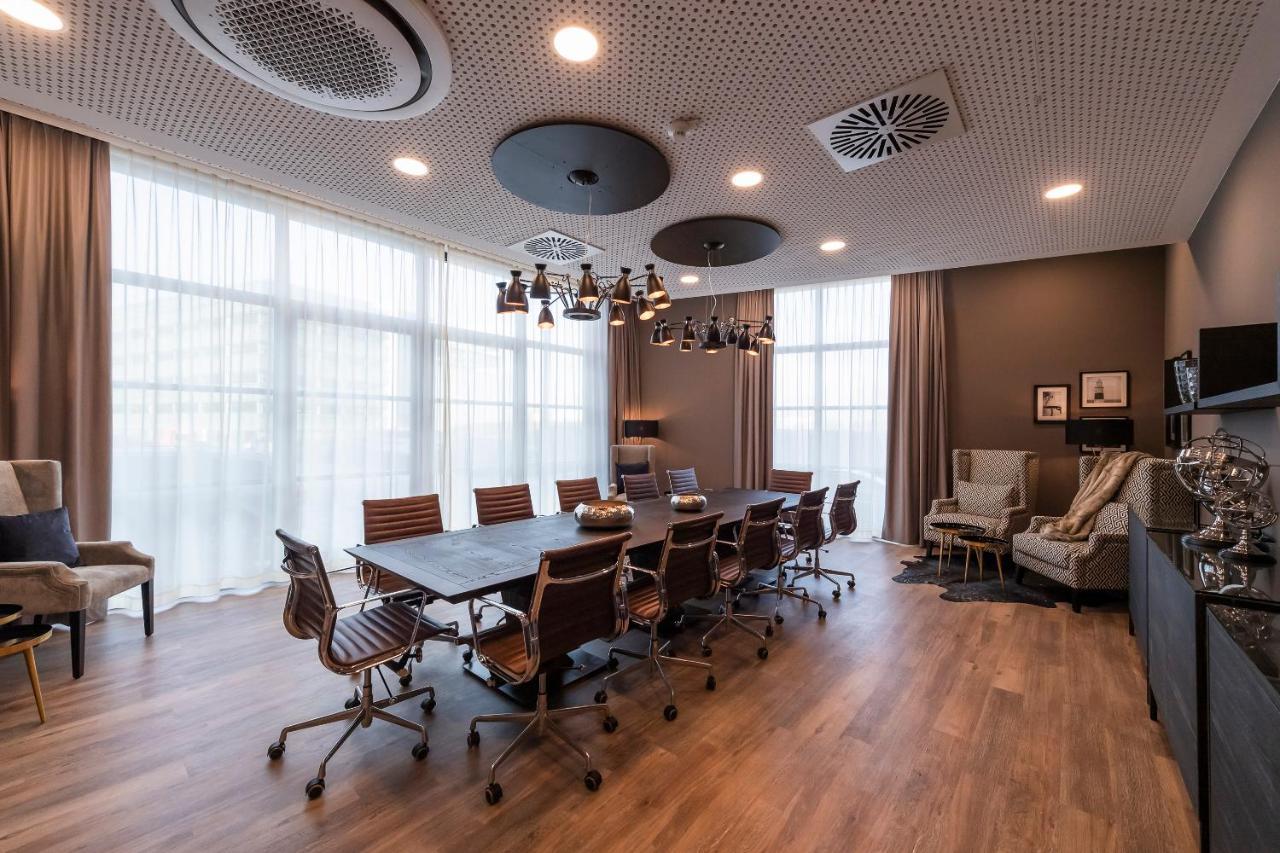 Harbr. Hotel Хайлброн Екстериор снимка